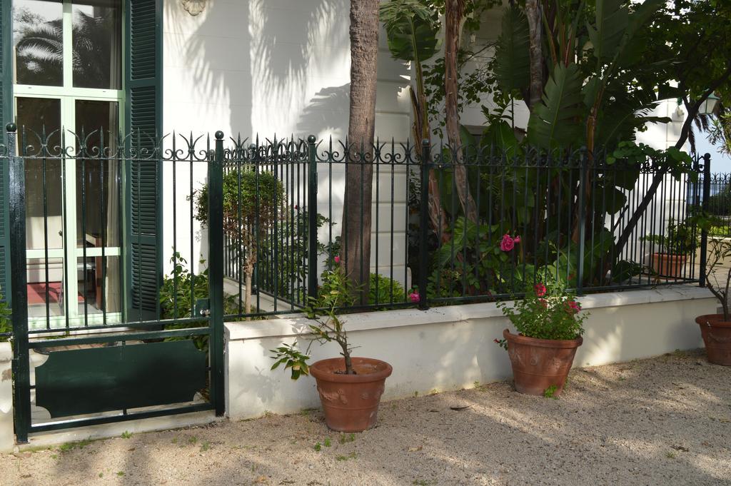 Propriete Les 2 Plages Cannes Exteriör bild
